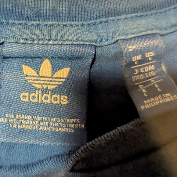 Vintage Adidas T-Shirt Blue Size L - Picture 2 of 4